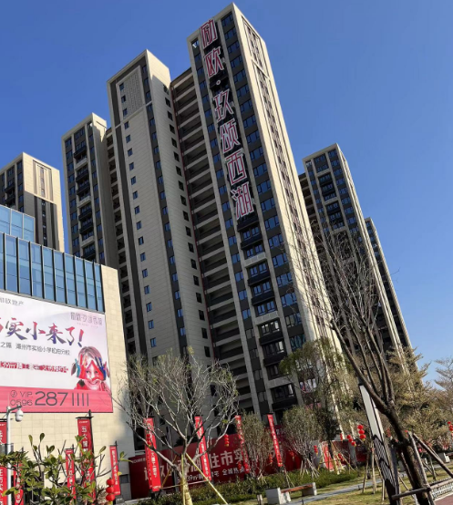 �����о���������Ŀ��ǽƽͿ����ǽ��ʯ��